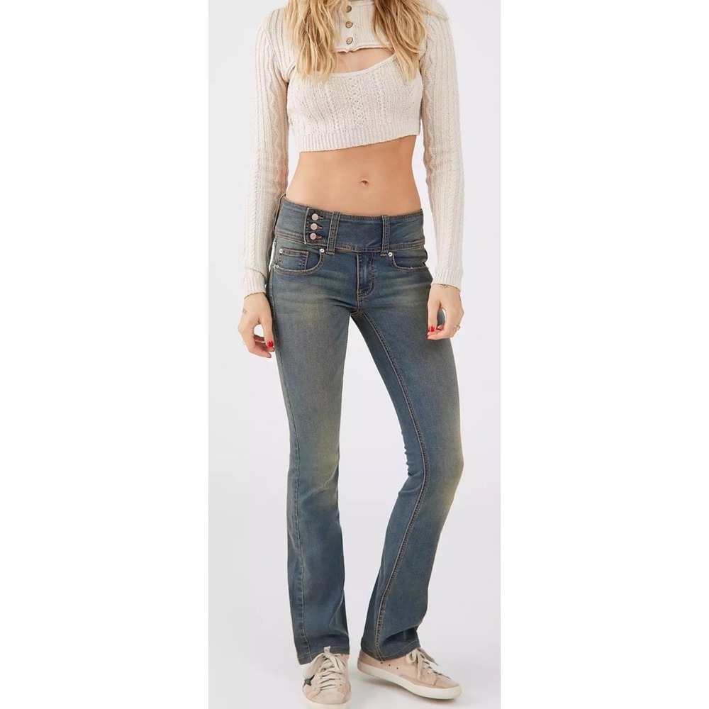 Urban Outfitters BDG Y2K Low Rise Slim Leg Flared Jeans Wide Belt Sz 30